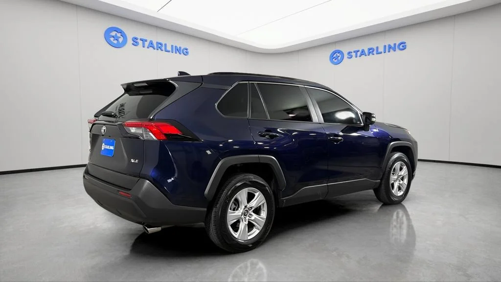 Used 2019 Blue Toyota XLE image 9