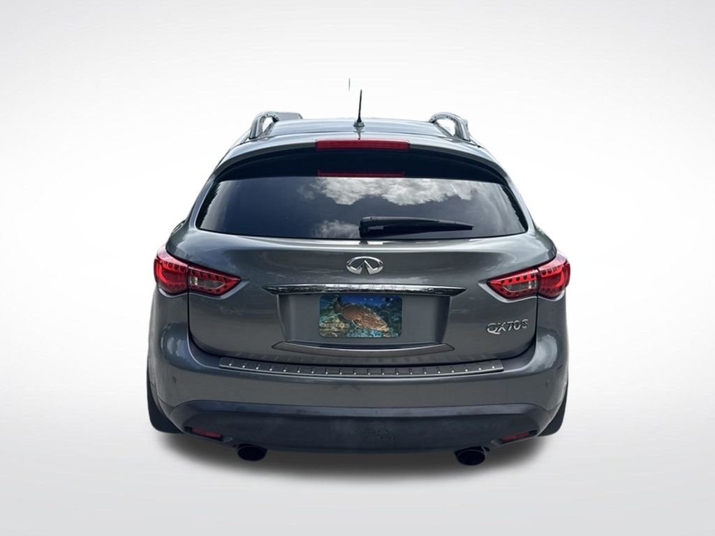 Used 2017 Gray INFINITI Base image 7