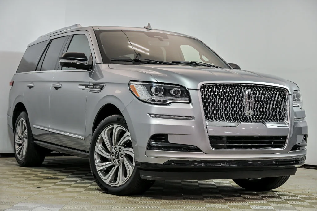 2023 Lincoln Navigator