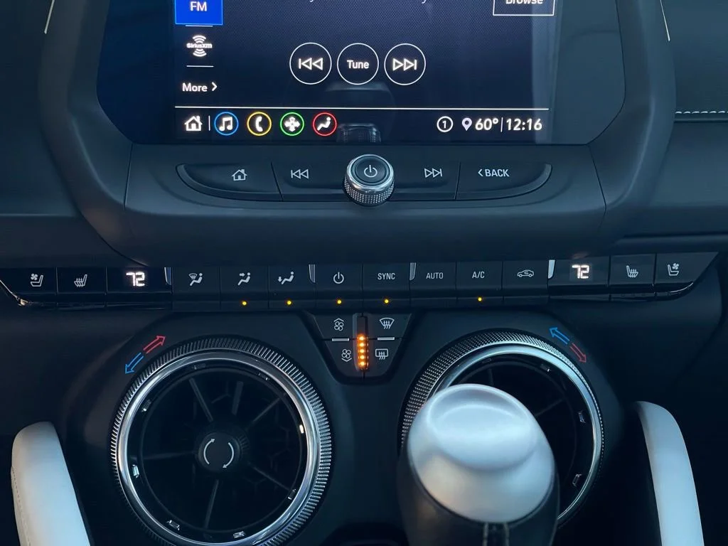 Used 2020 CRUSH Chevrolet 2LT image 24