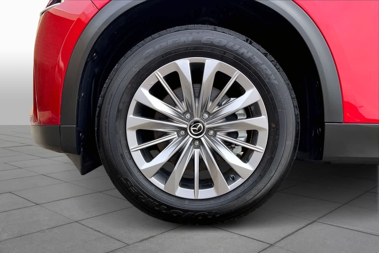 Used 2025 Soul Red Crystal Metallic Mazda Preferred Package image 20