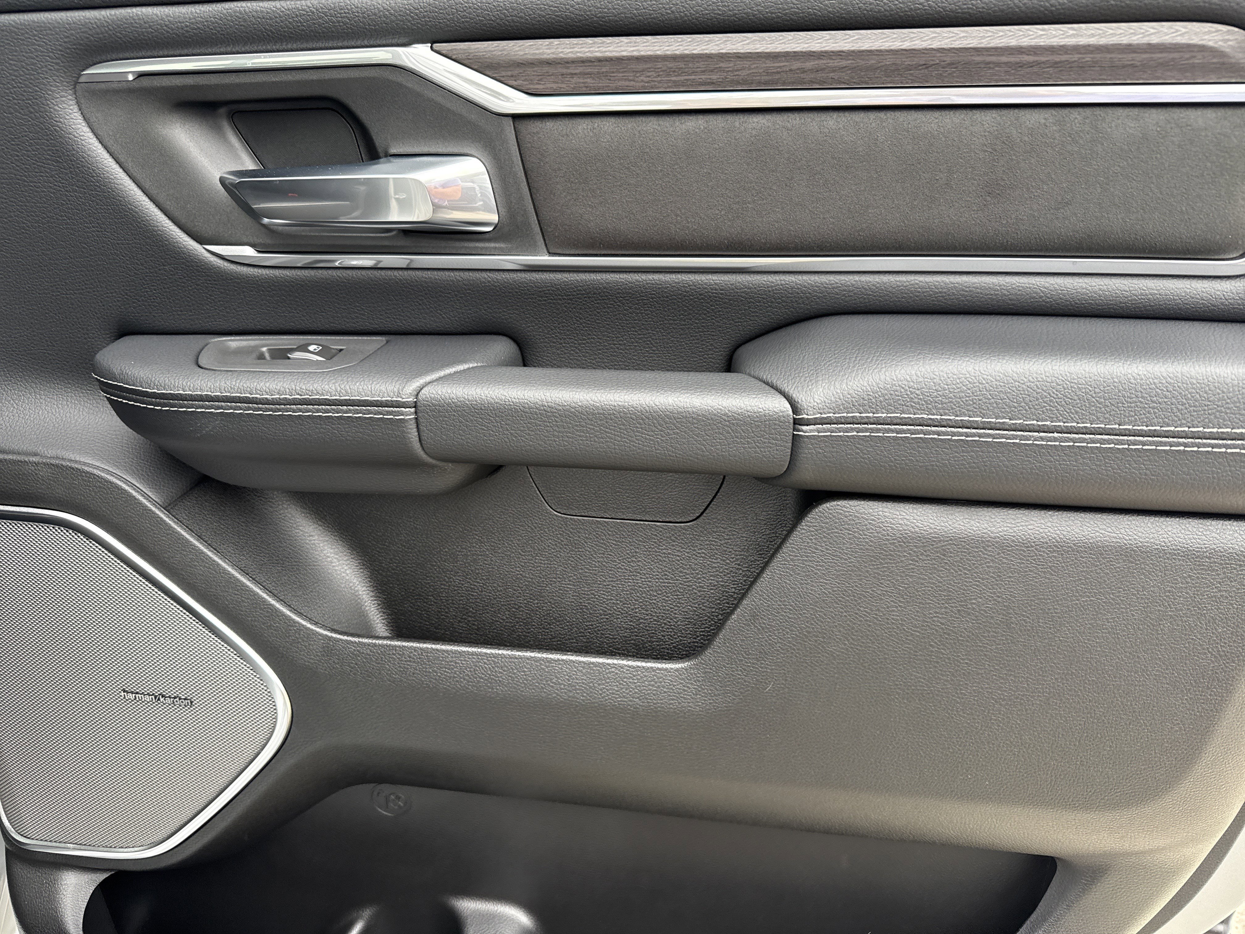 New 2026 Silver Zynith Exterior Paint RAM Laramie image 18