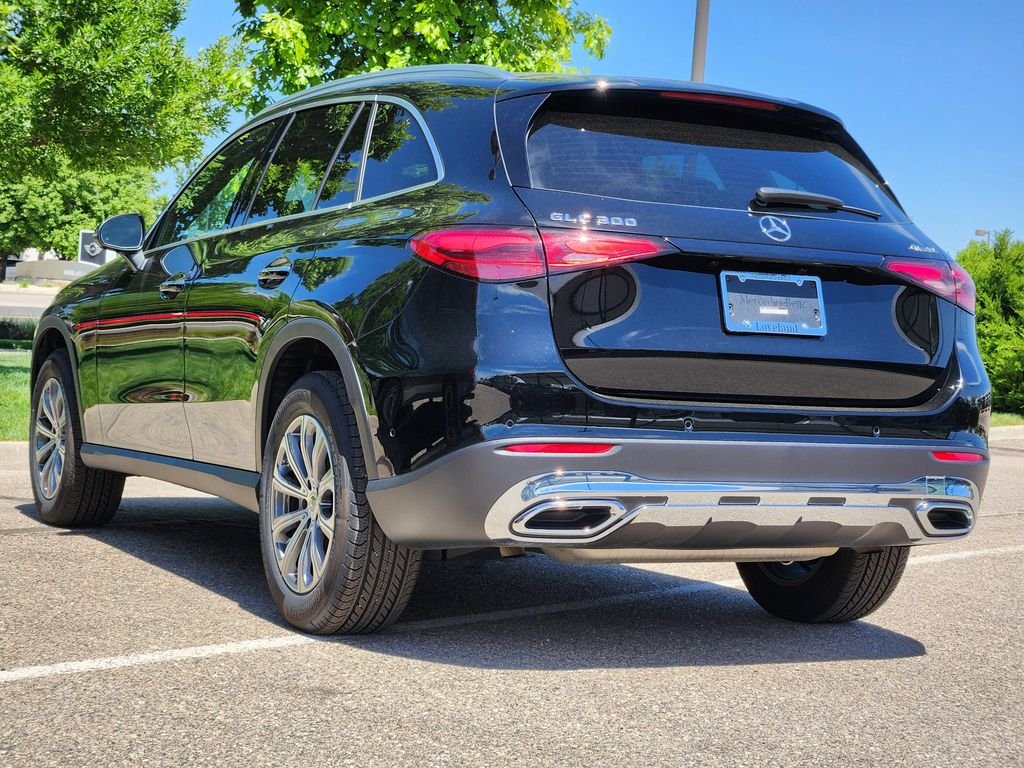 Certified Used 2026 BLACK Mercedes-Benz 300 image 6