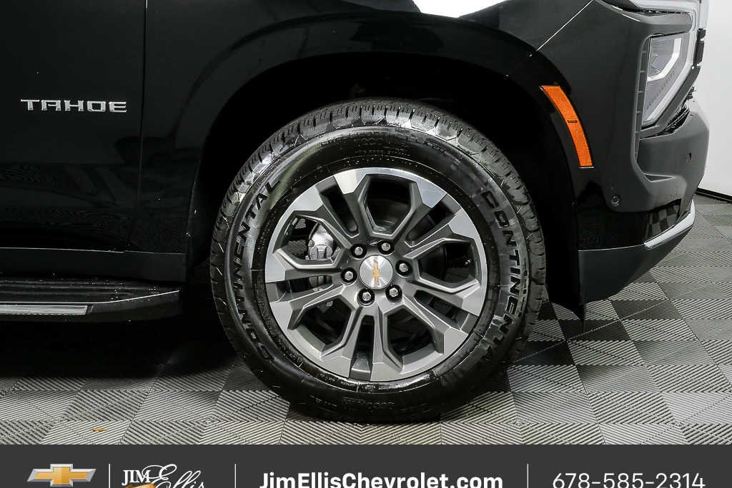 New 2026 Black Chevrolet LT image 40