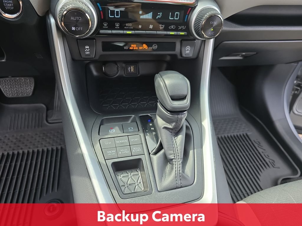 Certified Used 2025 Silver Toyota XLE image 27