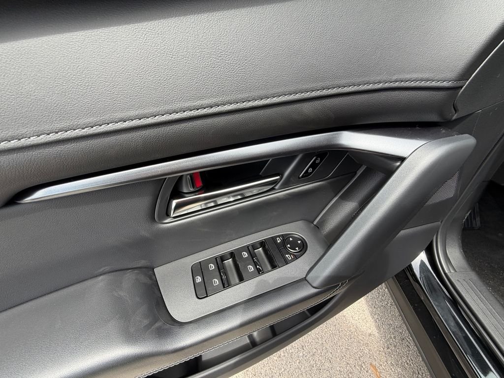 New 2026 Jet Black Mica Mazda 2.5 S AWD image 11