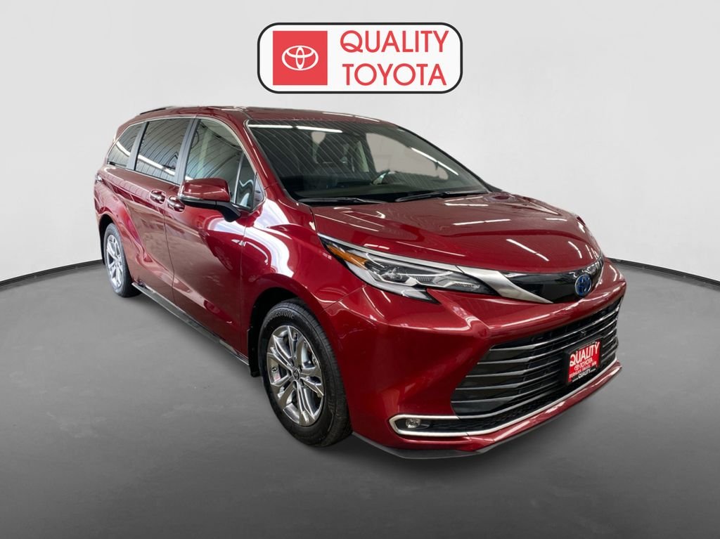 Used 2023 Toyota Sienna Platinum with VIN 5TDESKFC2PS095567 for sale in Fergus Falls, Minnesota