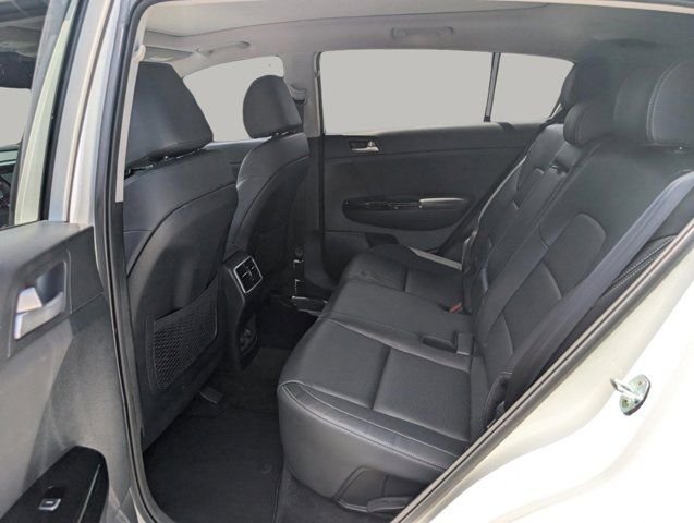 Used 2022 White Kia EX image 43
