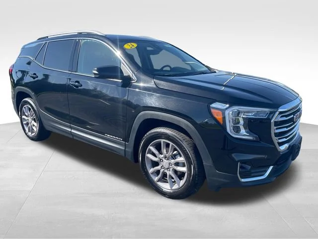 Used 2024 Ebony Twilight Metallic GMC SLT image 8