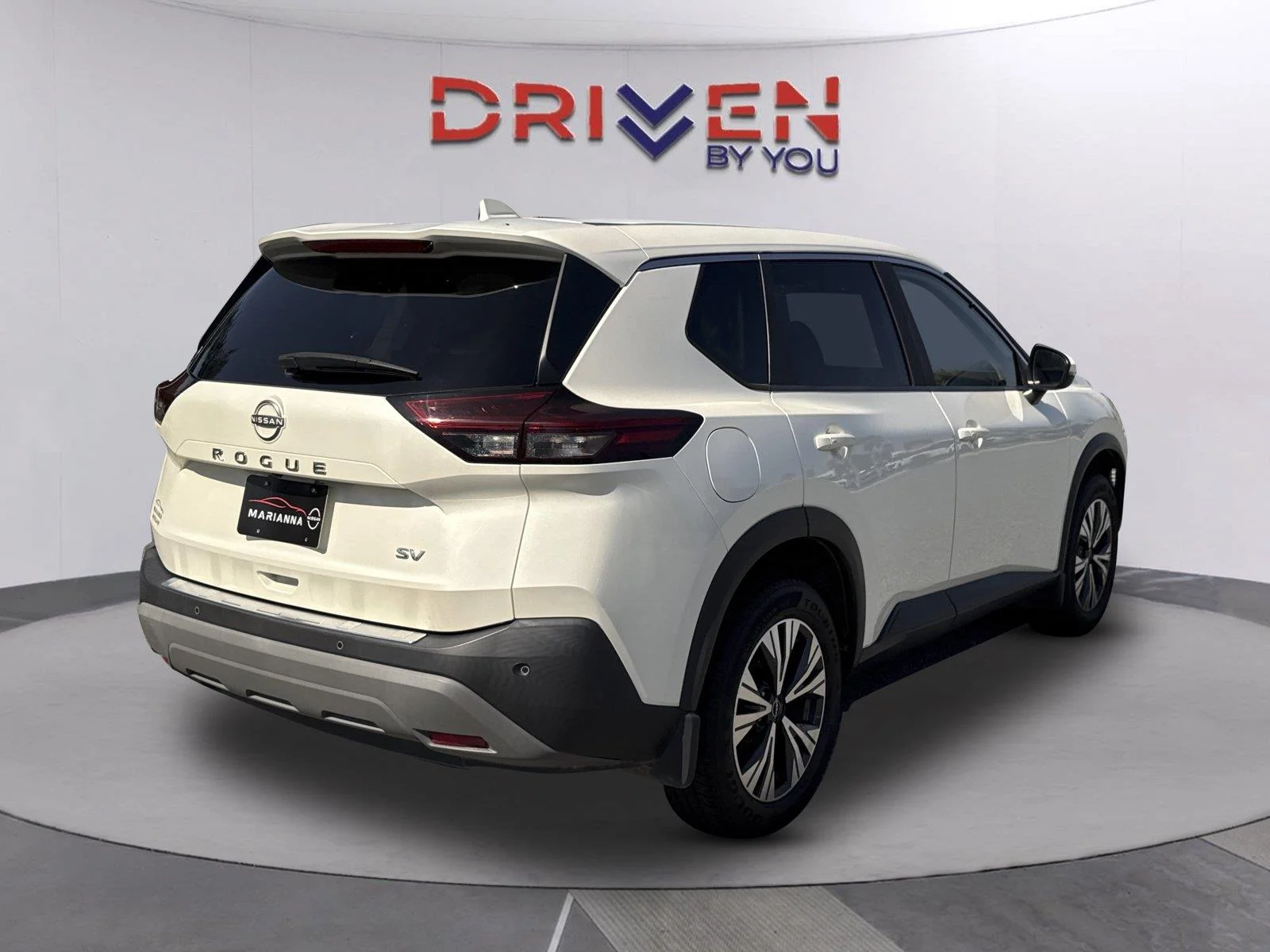 Used 2023 Pearl White Tricoat Nissan SV image 3