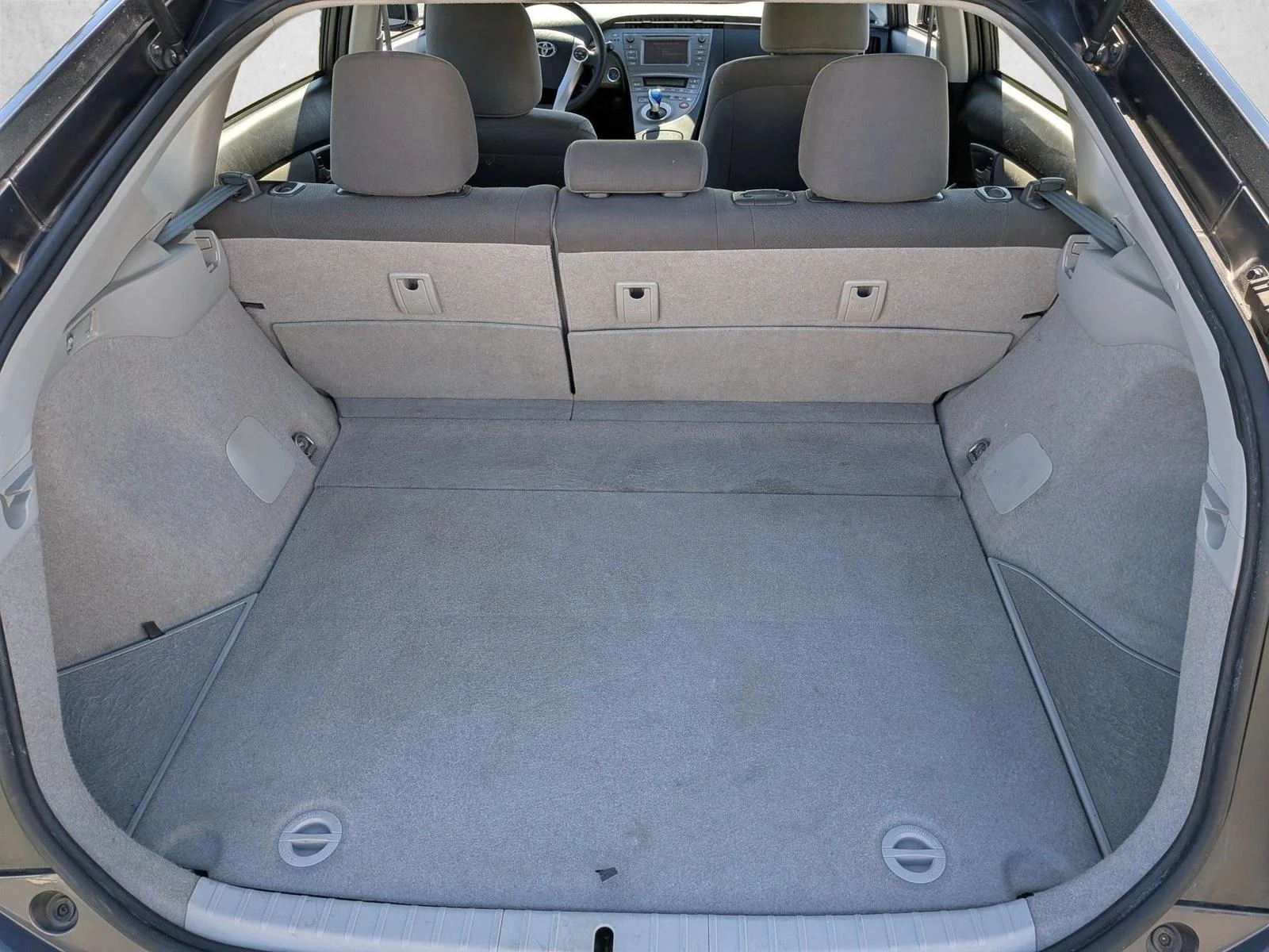 Used 2015 Winter Gray Metallic Toyota Two image 6