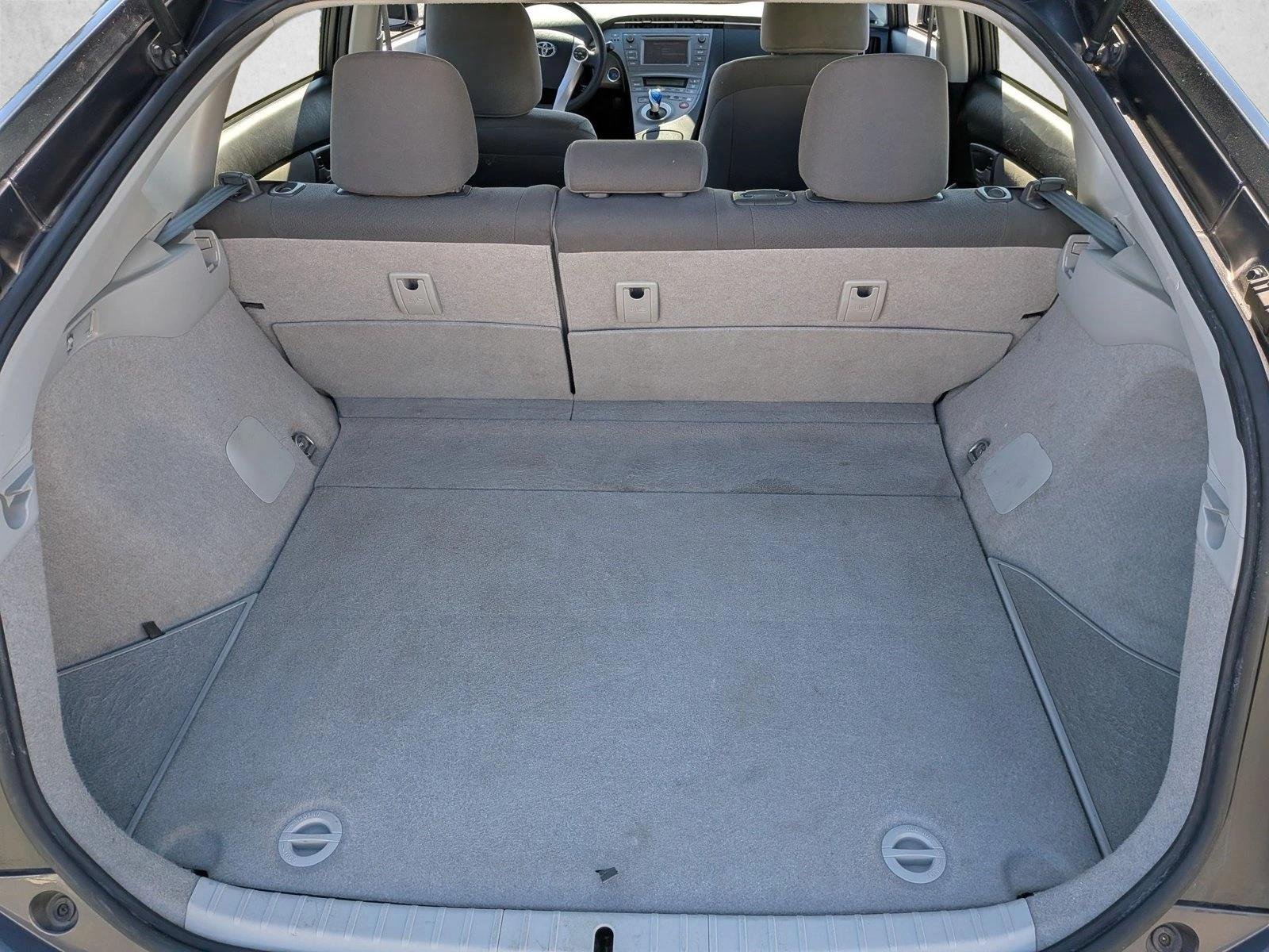 Used 2015 Winter Gray Metallic Toyota Two image 6