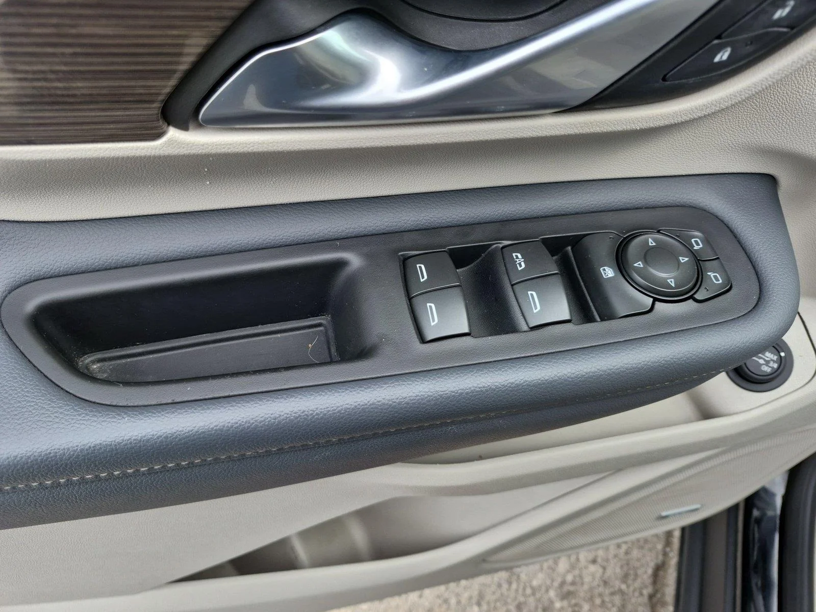 Used 2023 Ebony Twilight Metallic GMC Denali image 15