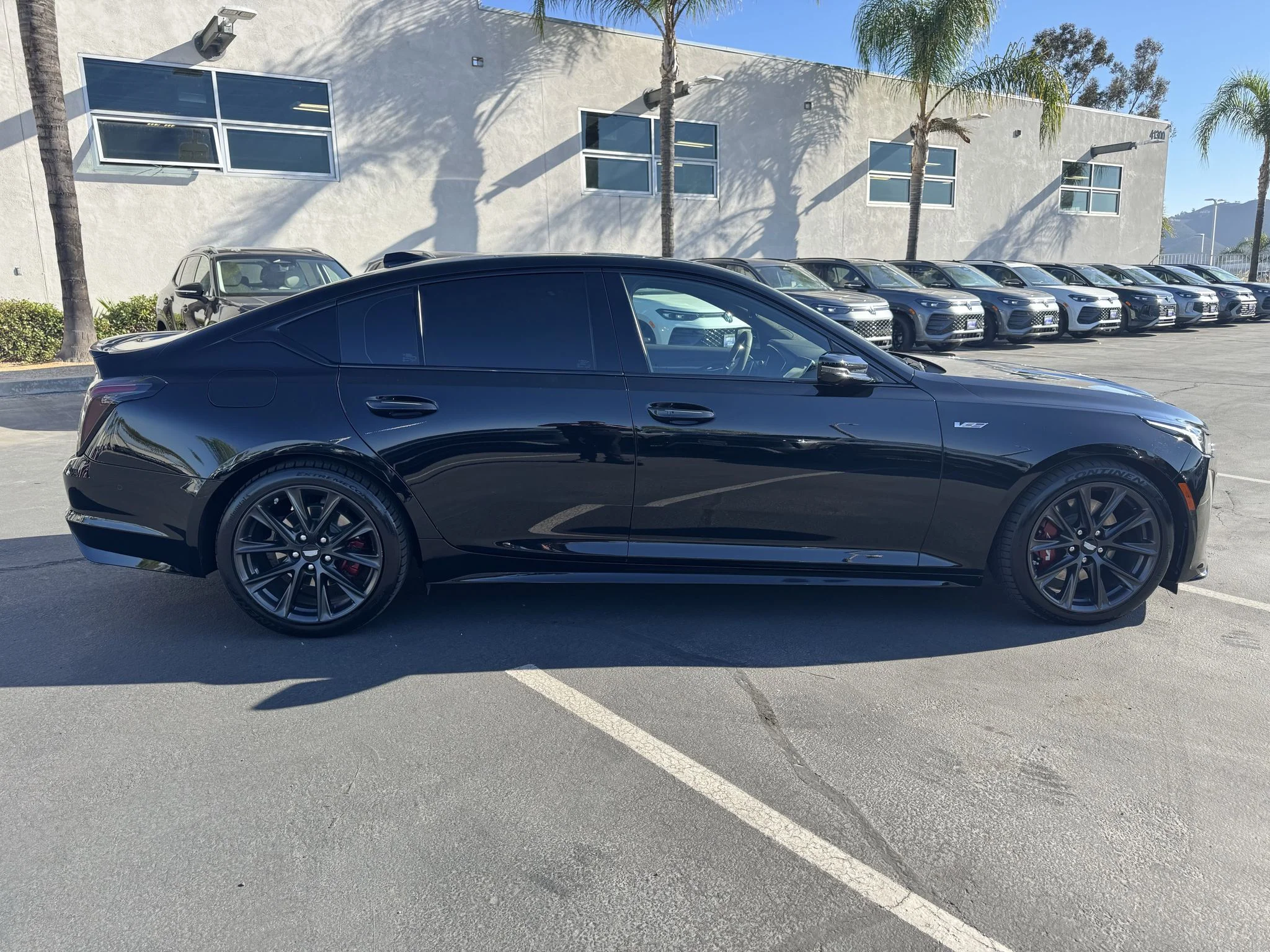 Used 2023 BLACK RAVEN Cadillac V-Series image 8