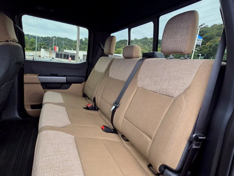 Used 2024 Brown Ford XLT image 25