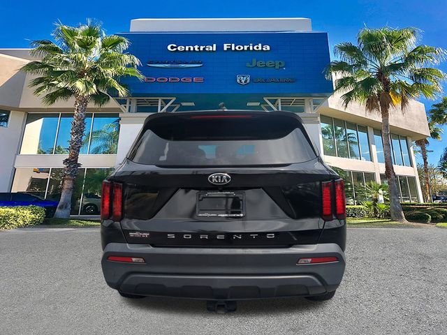 2021 Kia Sorento LX - Photo 6