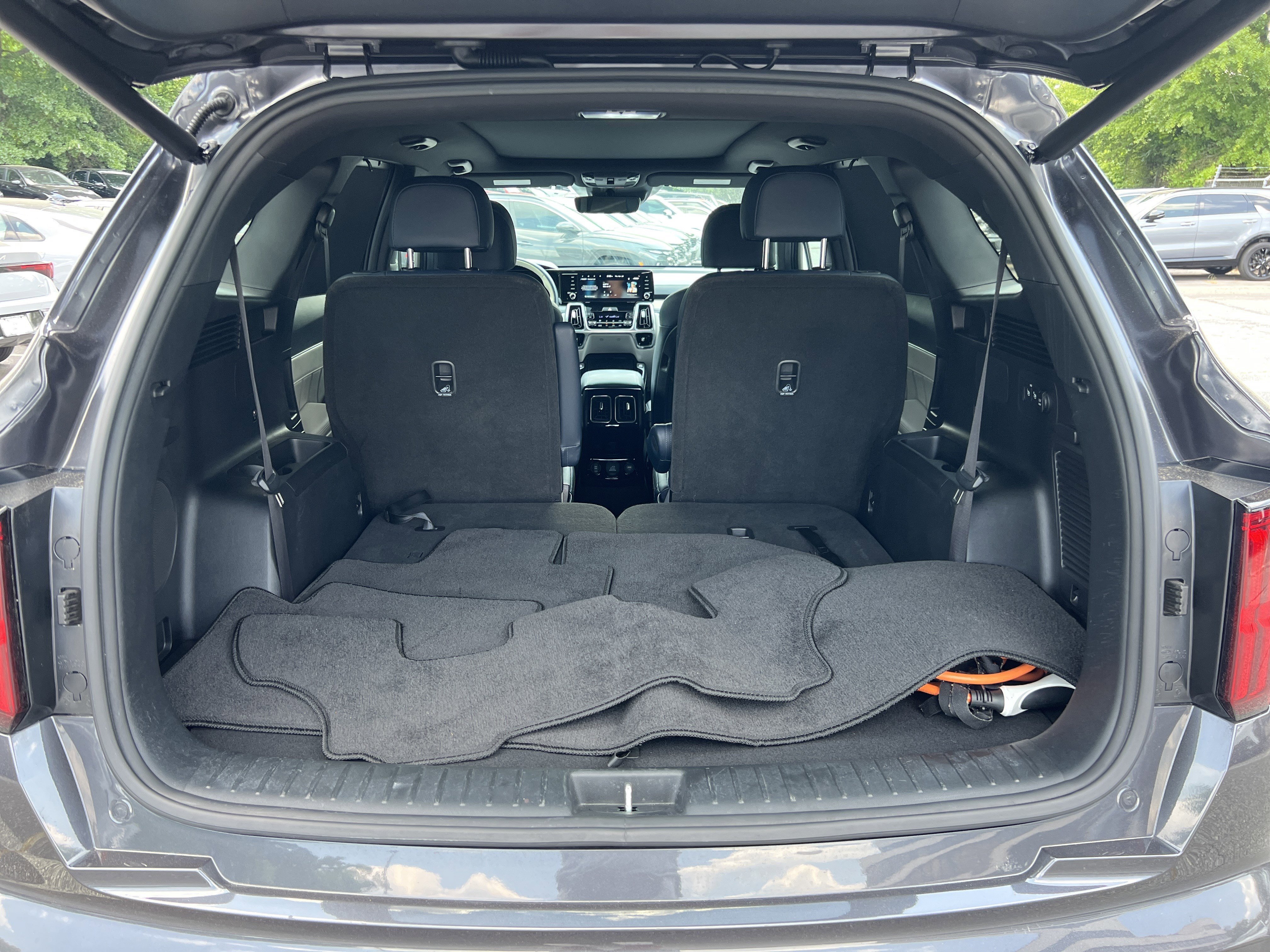 Certified Used 2023 Platinum Graphite Kia SX Prestige image 18