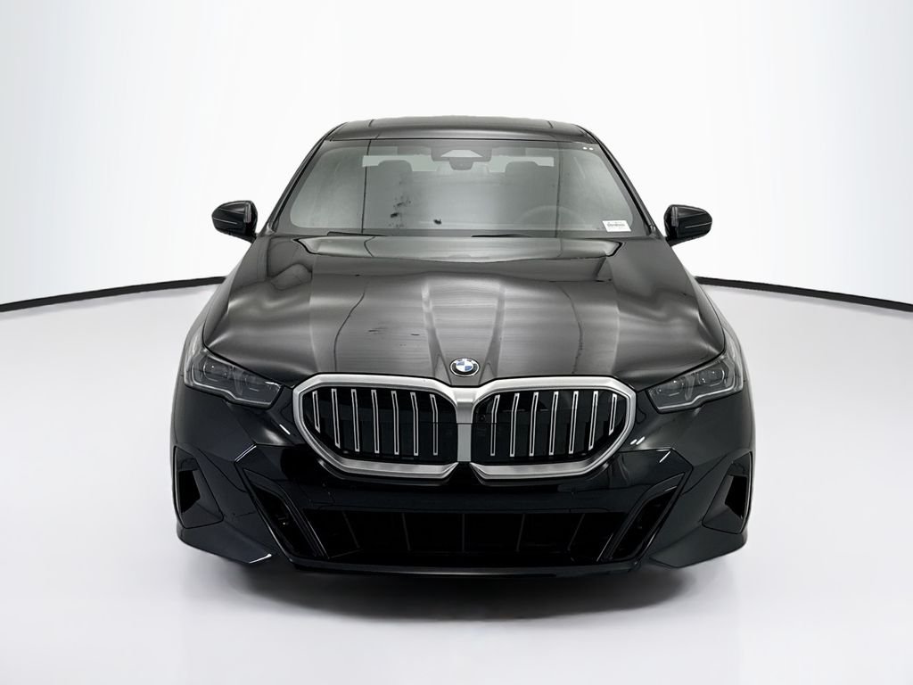 New 2026 Black Sapphire Metallic BMW 530i xDrive image 2
