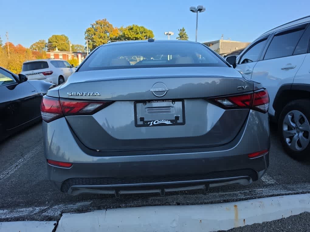 Used 2024 GUN METALLIC Nissan SV image 4