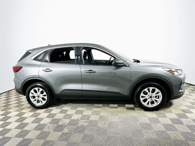 Certified Pre-Owned 2024 Ford Escape Active