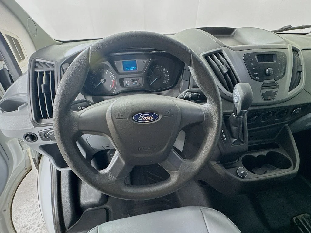 Used 2018 White Ford XL image 11