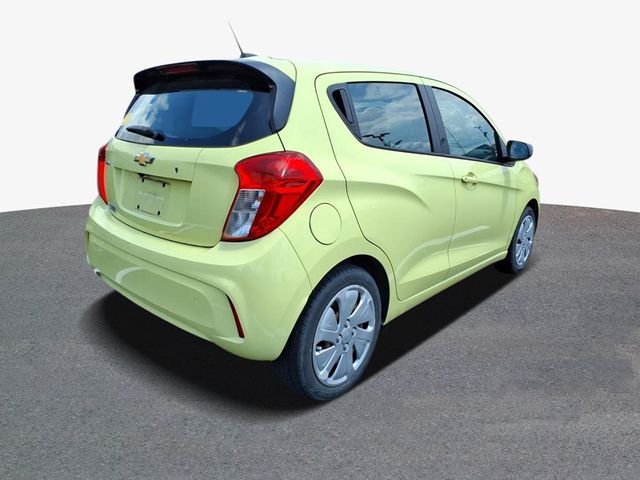 Used 2018 Gold Chevrolet LS image 3