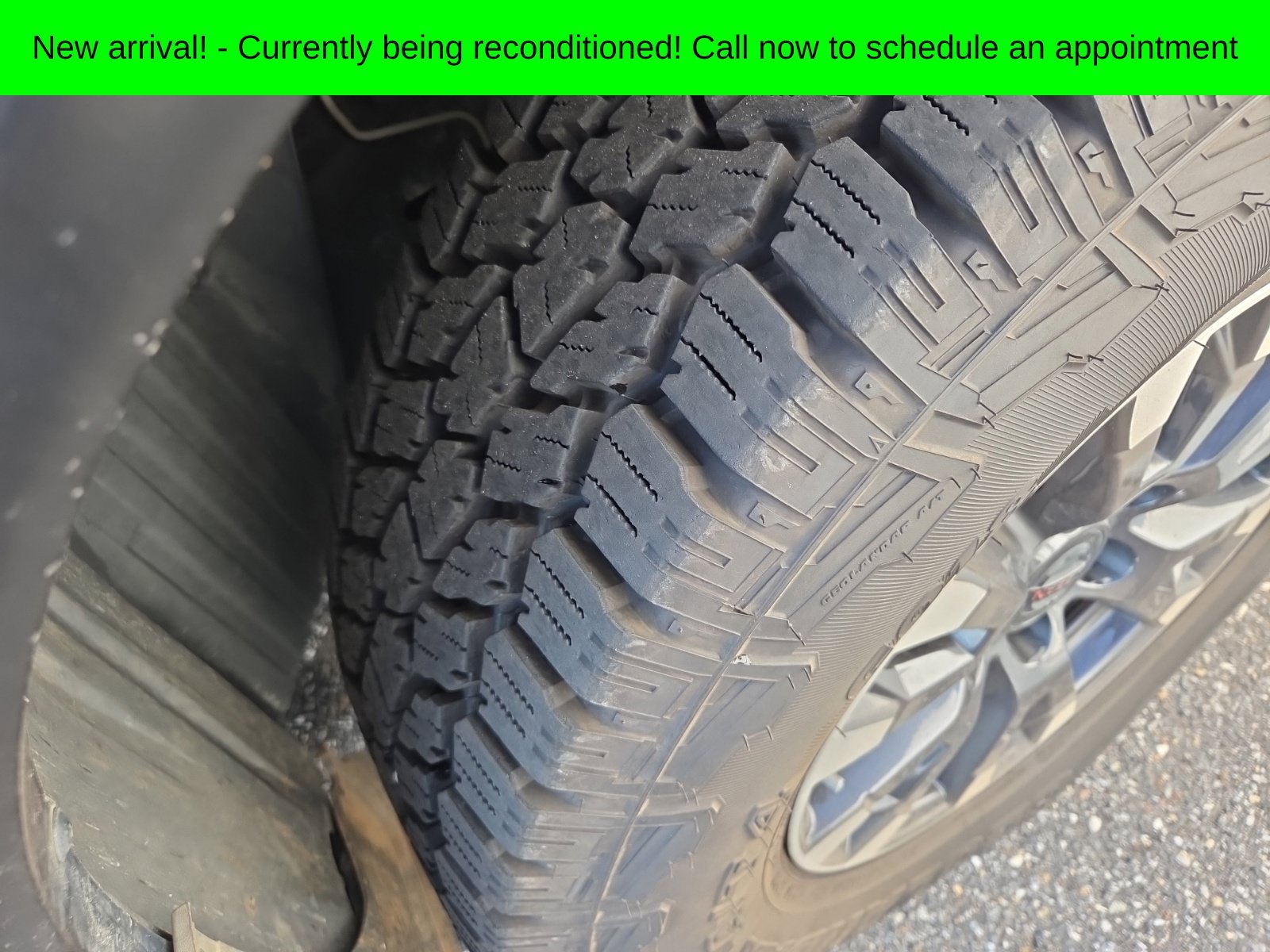 Used 2021 Black Nissan PRO-4X image 12