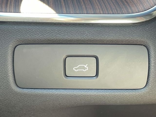 Certified Used 2023 Silver Volvo B5 Plus Dark Theme image 32