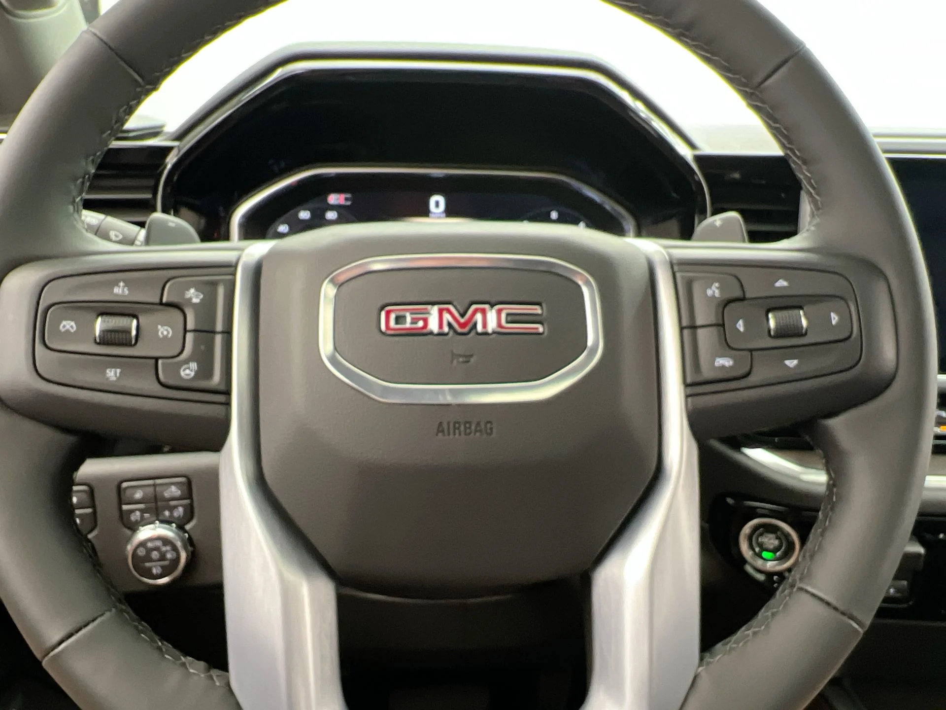 2026 GMC Sierra 1500 SLT - Photo 67