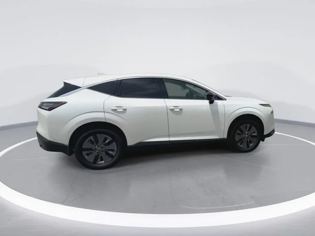 Used 2025 White Nissan SL image 12