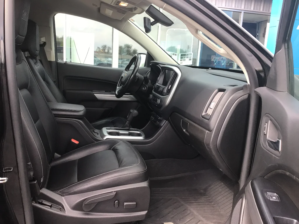 Used 2021 BLACK Chevrolet 4WD ZR2 image 7