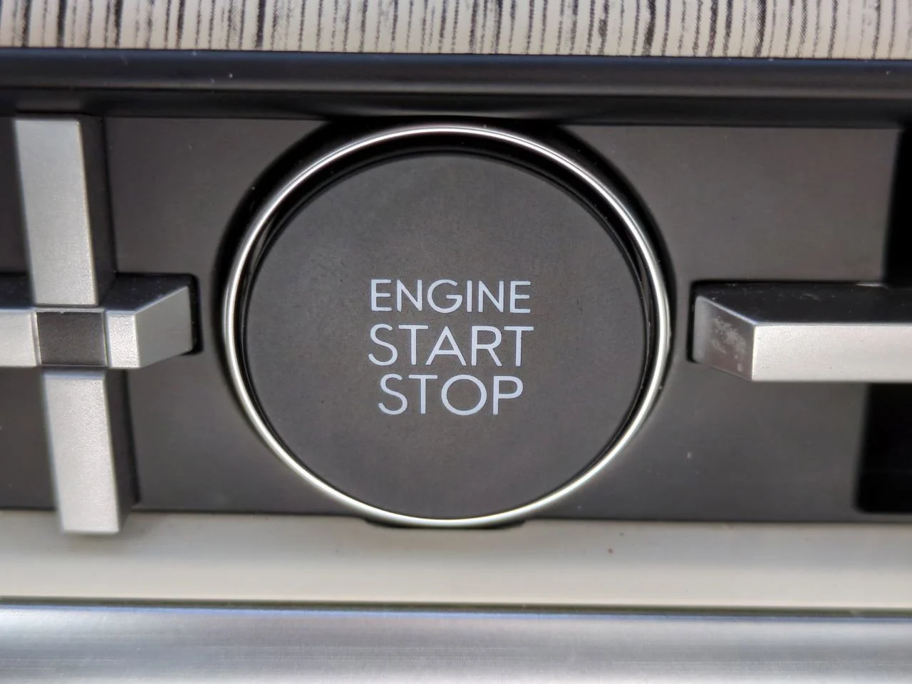 Used 2025 Ecotronic Gray Hyundai Calligraphy image 26