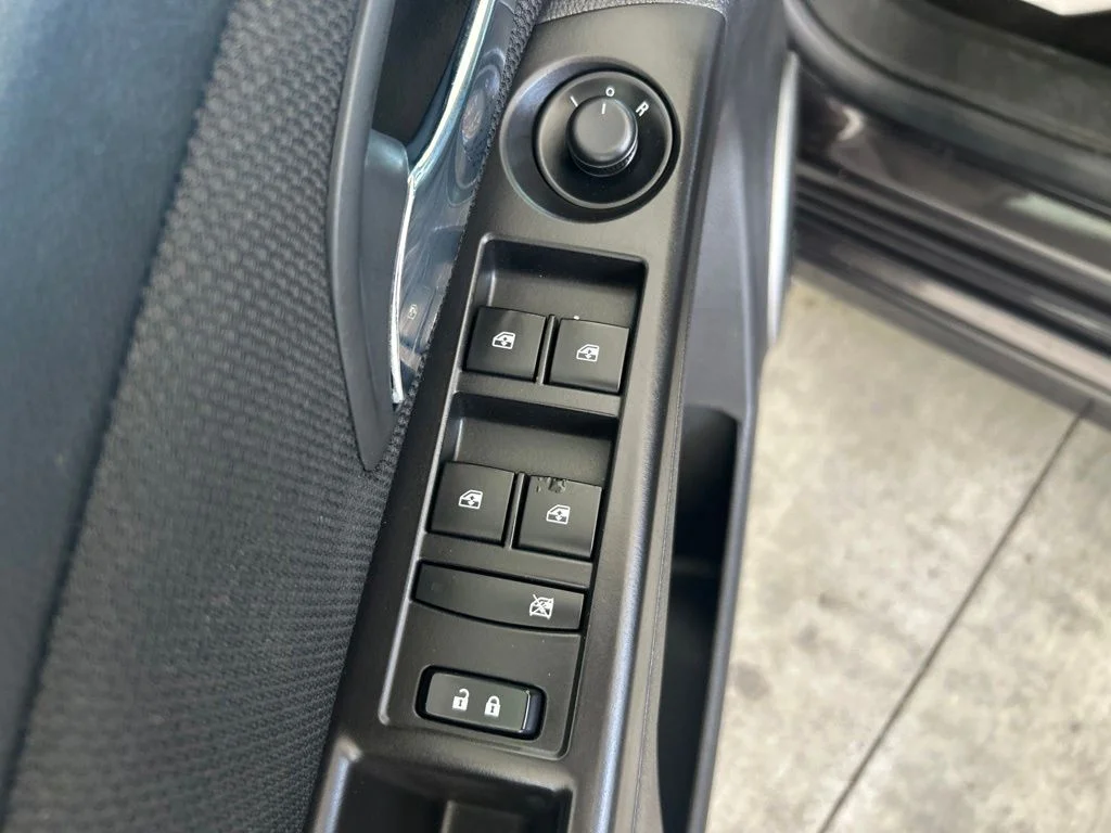Used 2016 Gray Chevrolet 2LT image 37