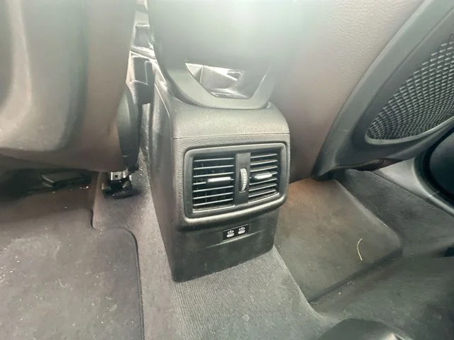 Used 2018 Black BMW sDrive28i image 24