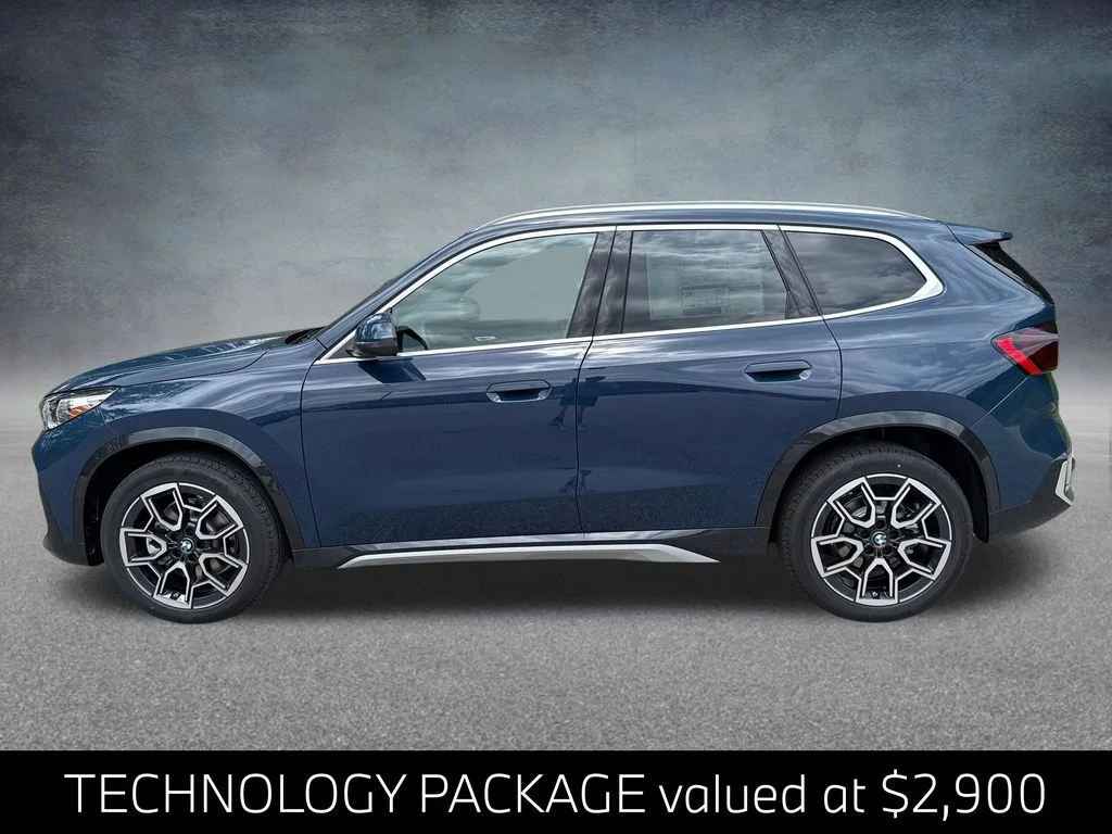 New 2026 Blue BMW xDrive28i image 2