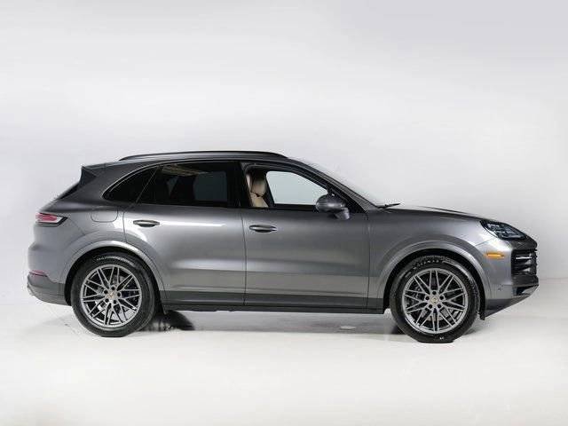 Certified Used 2026 Quartzite Grey Metallic Porsche  image 8
