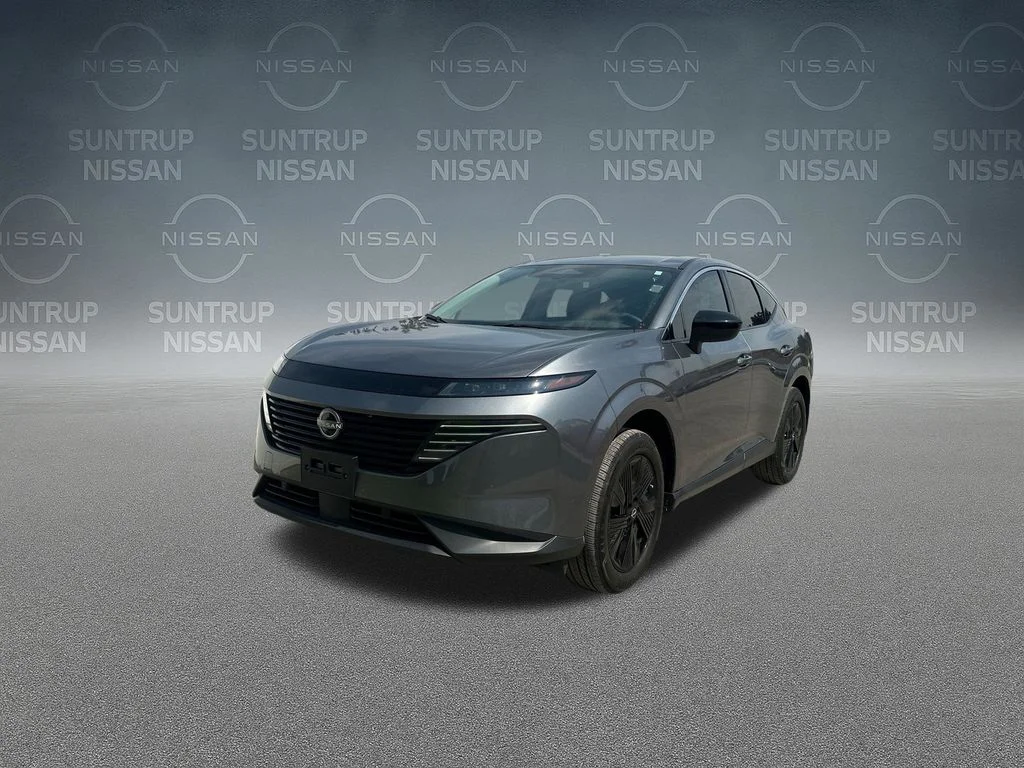 Used 2025 Gray Nissan SV image 31