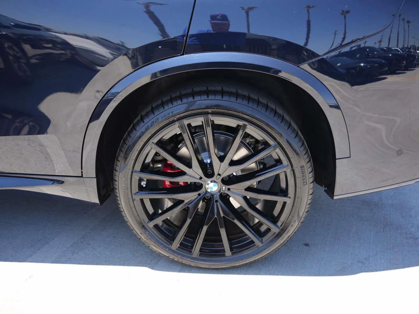 New 2026 Carbon Black Metallic BMW sDrive40i image 6