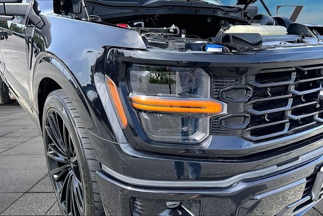 Used 2025 Black Metallic Ford XL image 30