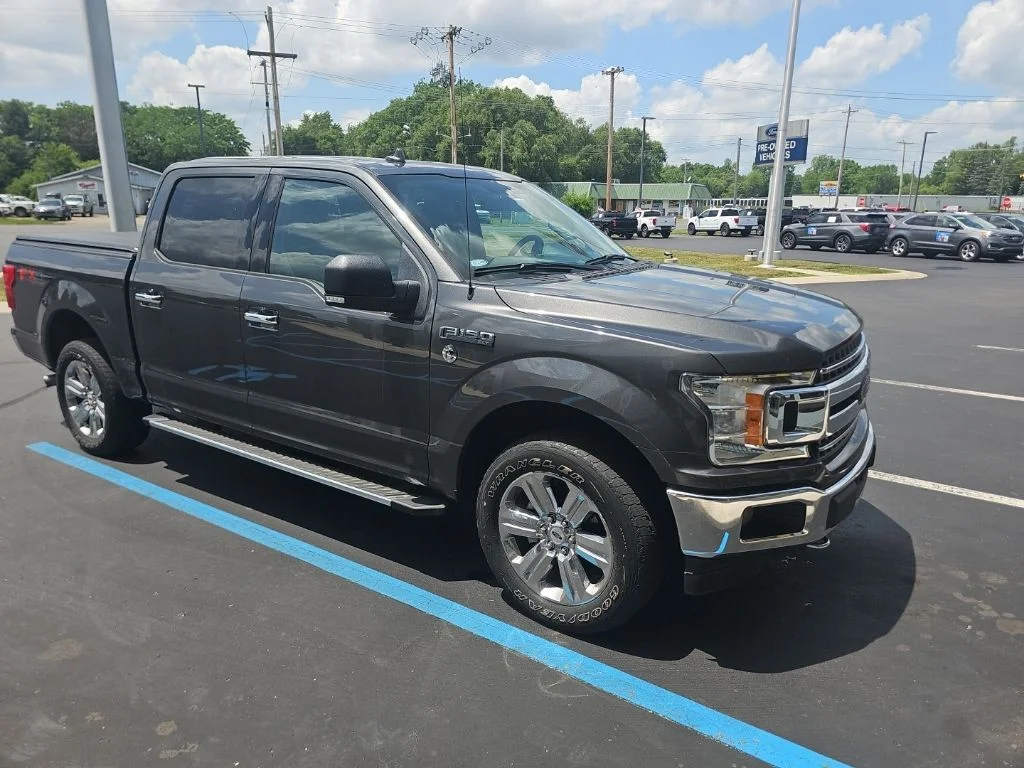 Used 2018 Magnetic Ford XLT image 4