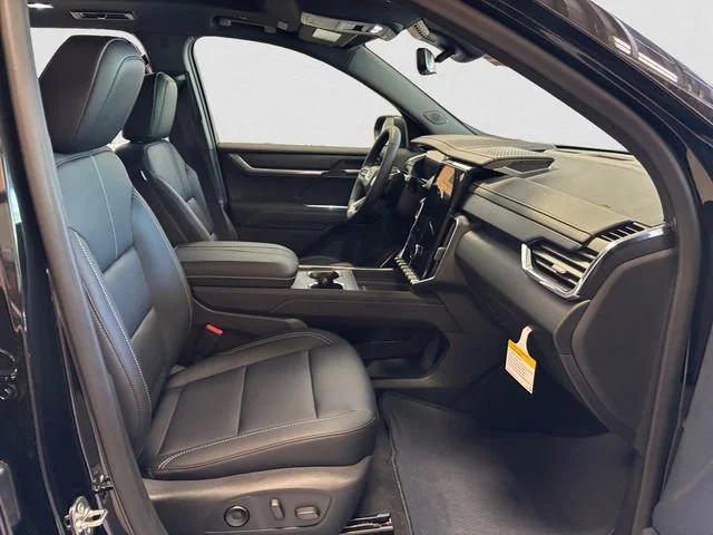 New 2026 Ebony Twilight Metallic GMC Elevation image 16