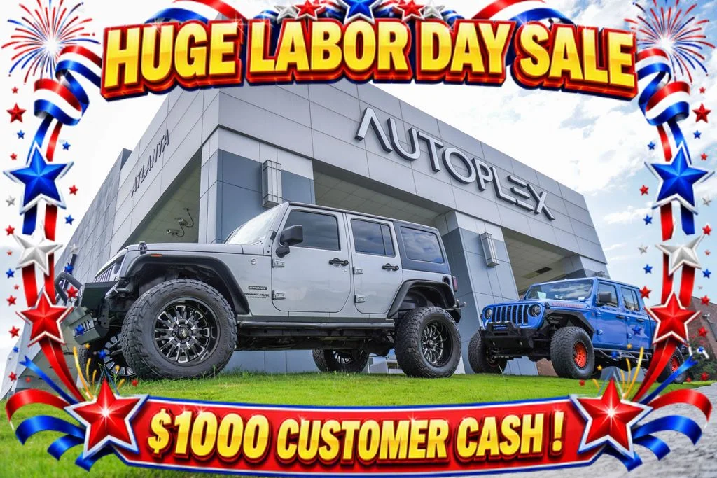 Used 2025 Gray Nissan SV image 40