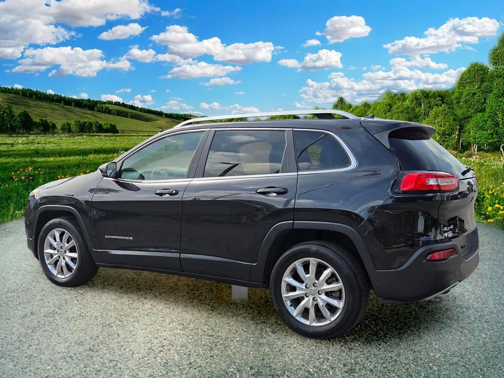 Used 2014 Black Jeep Limited image 4