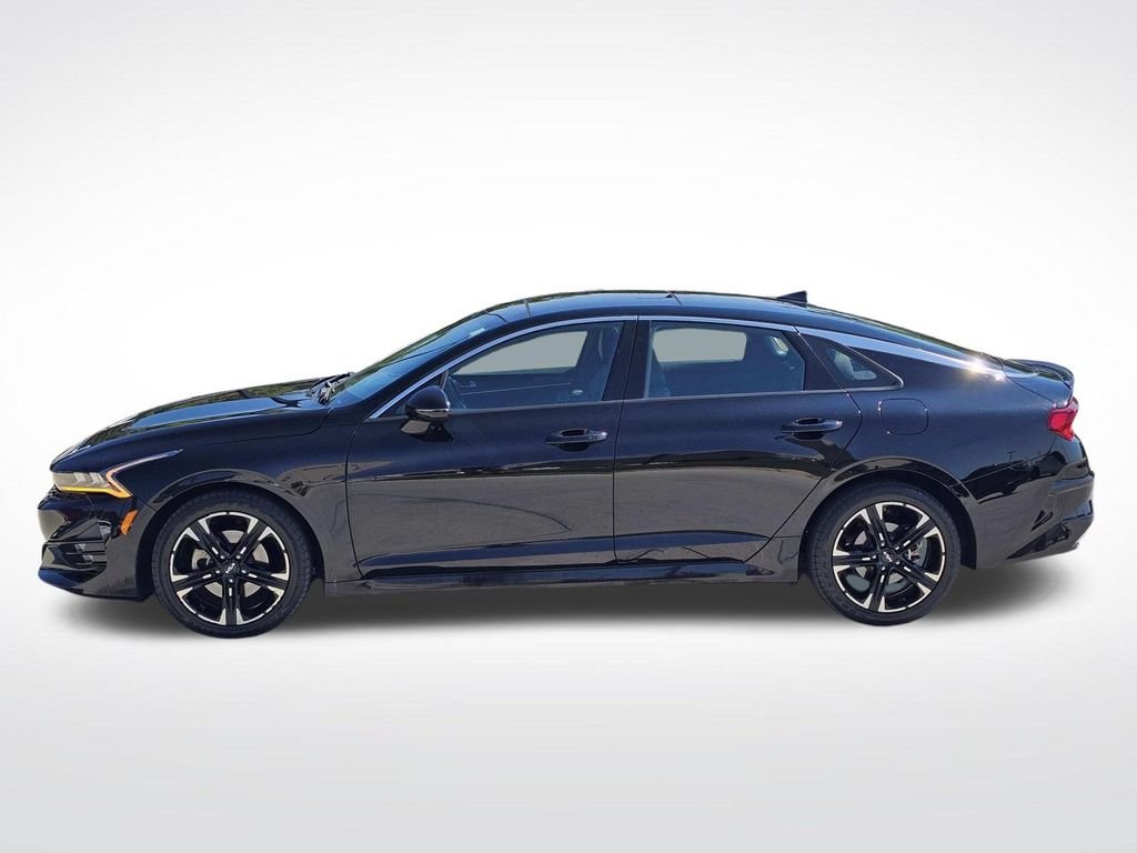 Used 2022 Black Kia GT-Line image 9