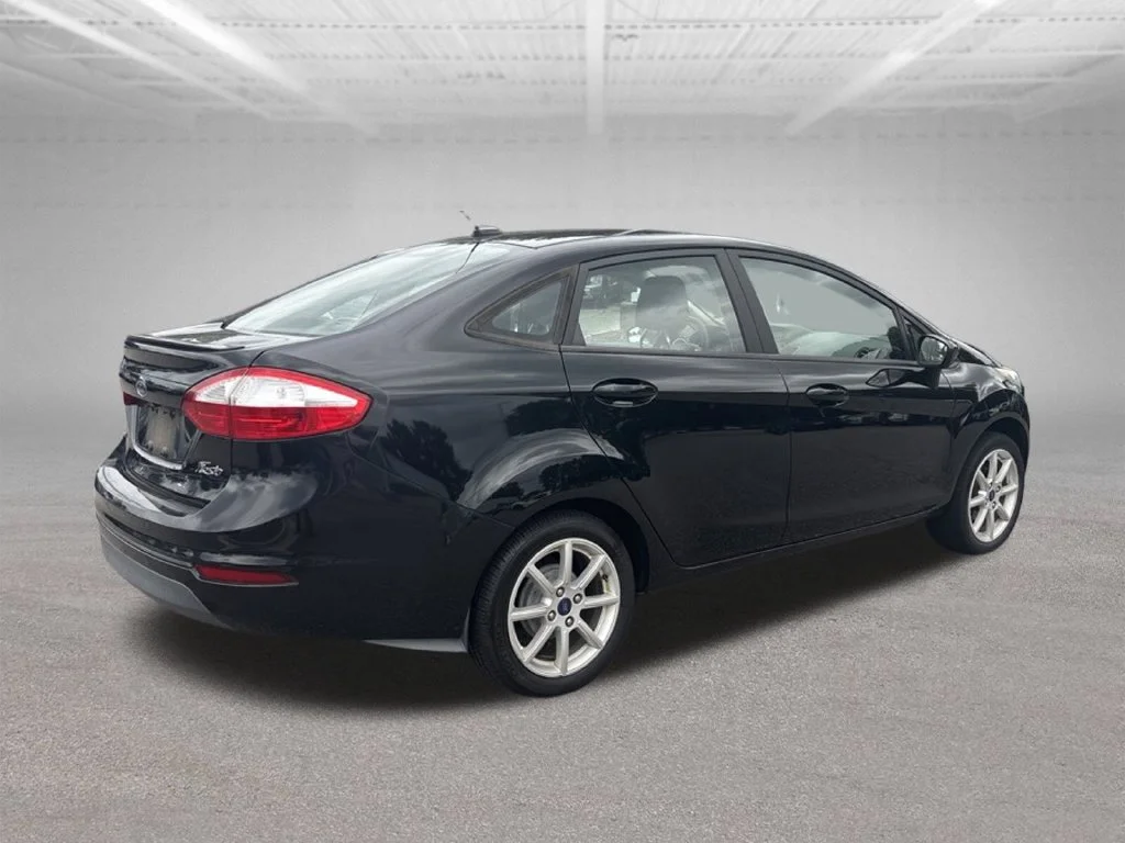 Used 2019 Black Ford SE image 3