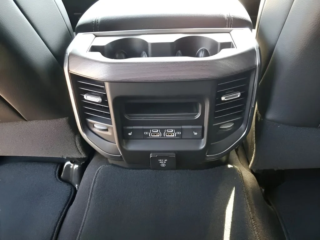 2025 RAM 2500 Laramie - Photo 59