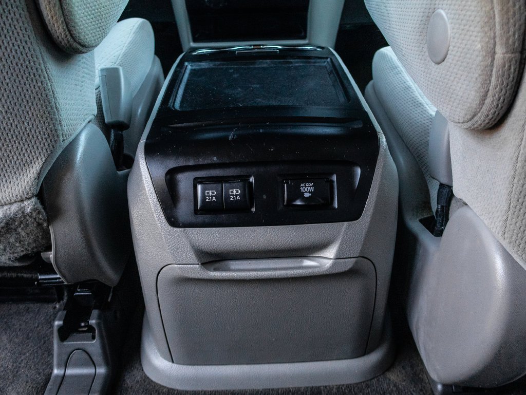 Certified Used 2018 Gray Toyota LE image 21