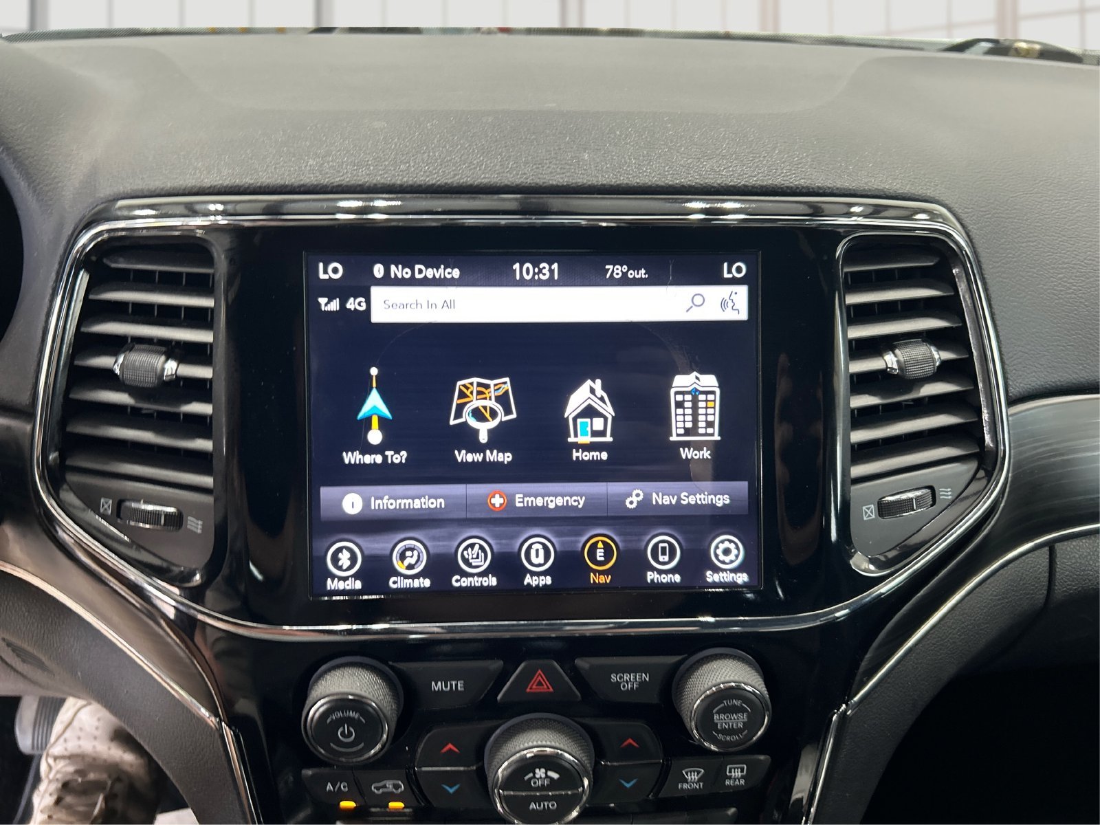 Used 2020 Silver Jeep Limited image 13