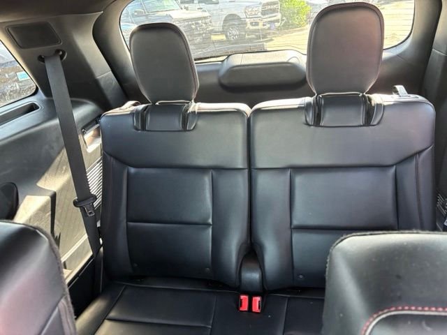 Certified Used 2025 Gray Metallic Ford ST-Line image 19
