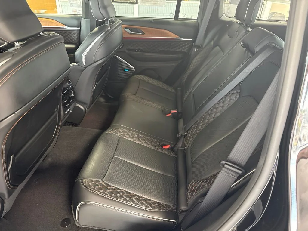 2025 Jeep Grand Cherokee Summit Reserve - Photo 12